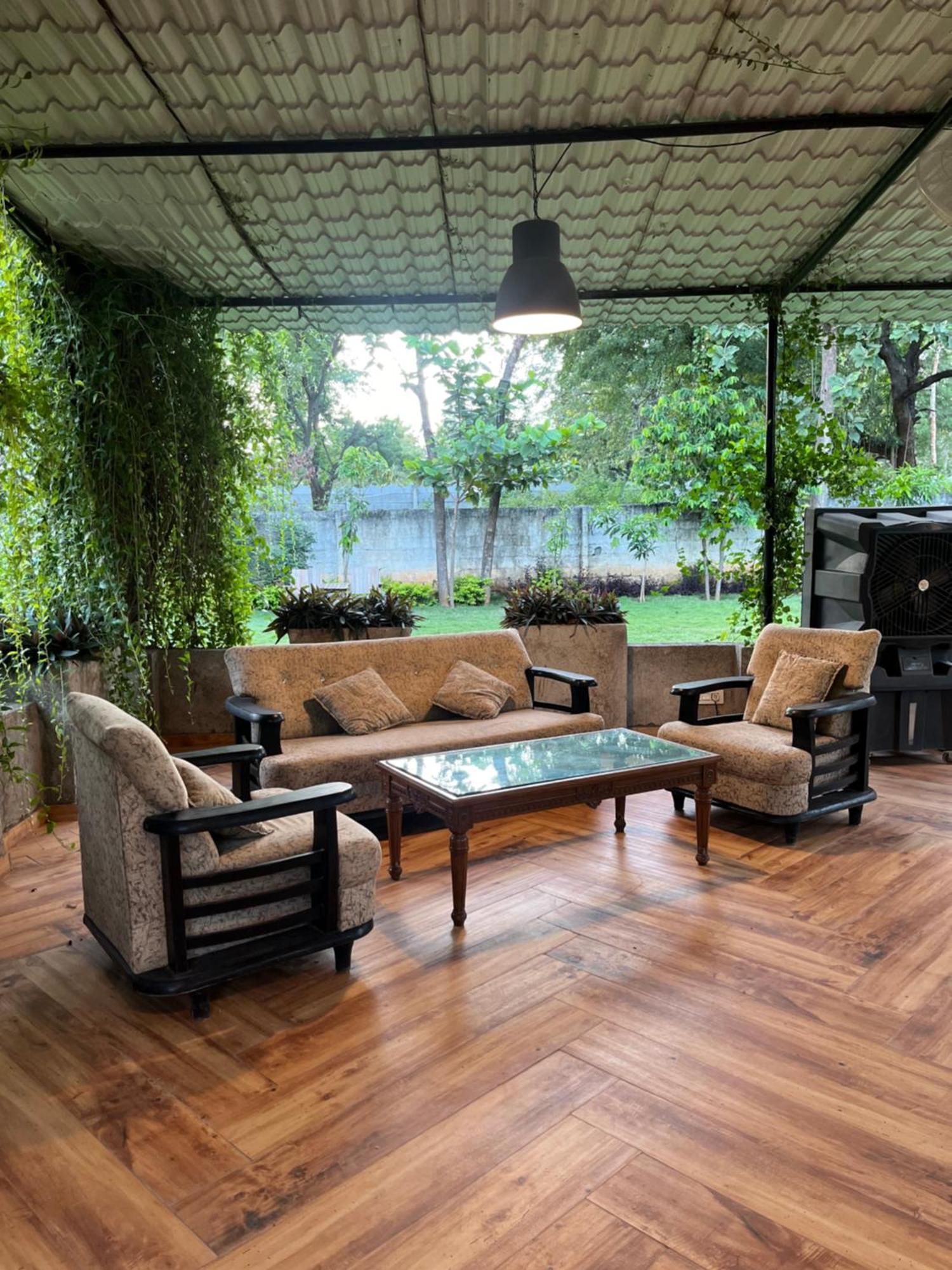 Jlr Farm Stay Hajdarabad Zewnętrze zdjęcie